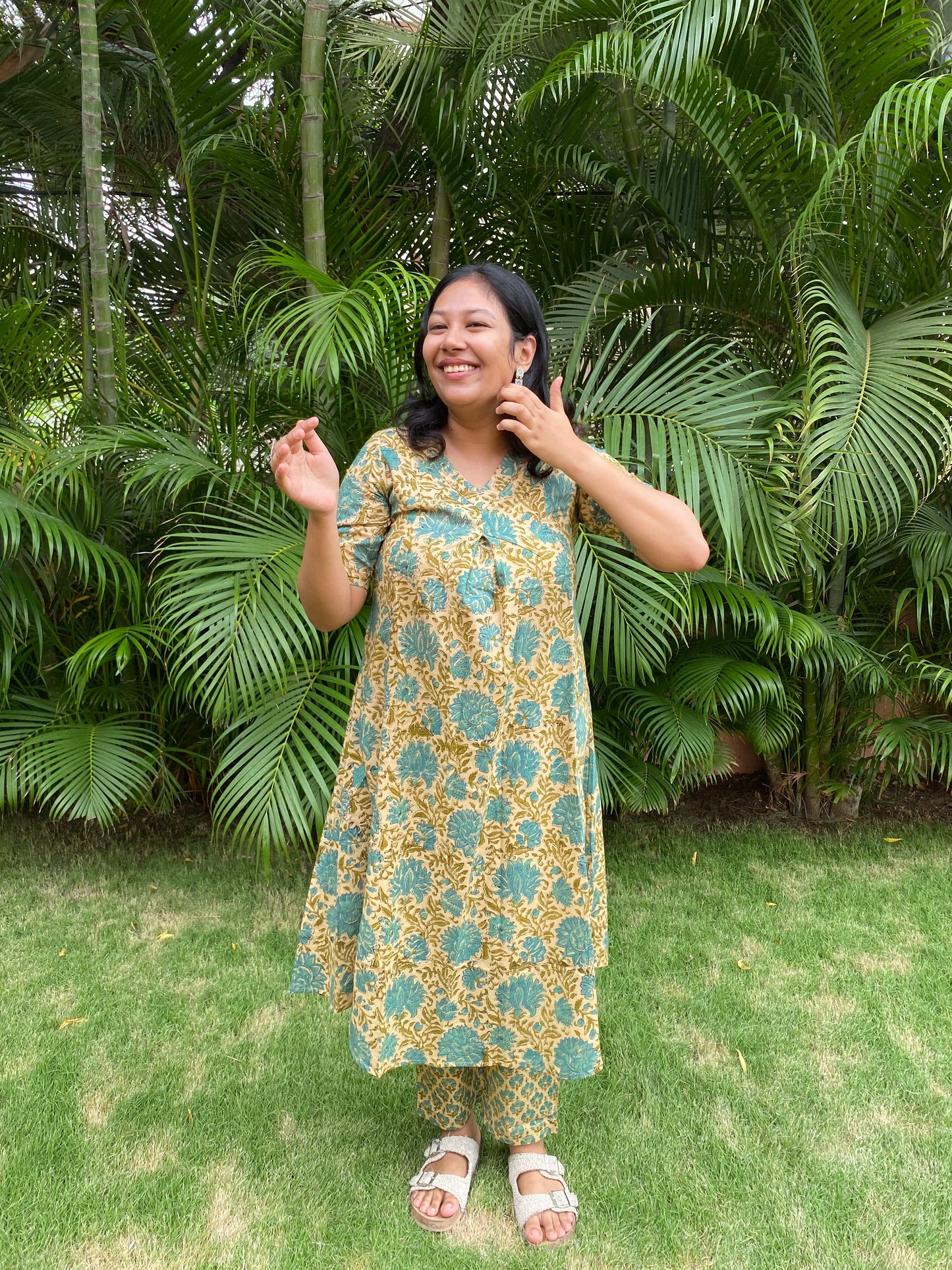 Flowerpot Kurta Pant Set