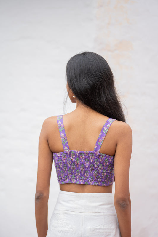 Vaadamalli Crop Top