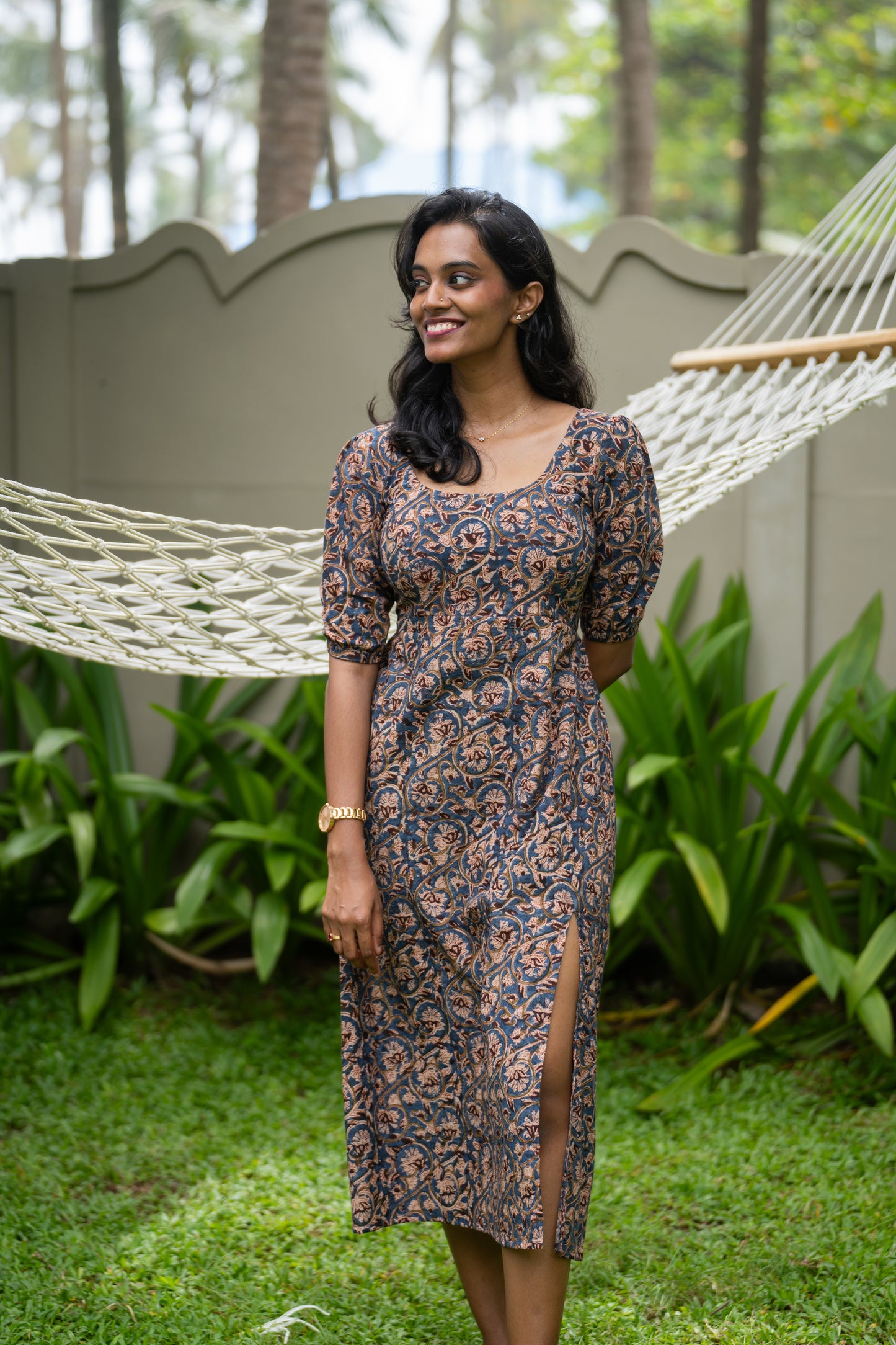 Nila Midi Dress